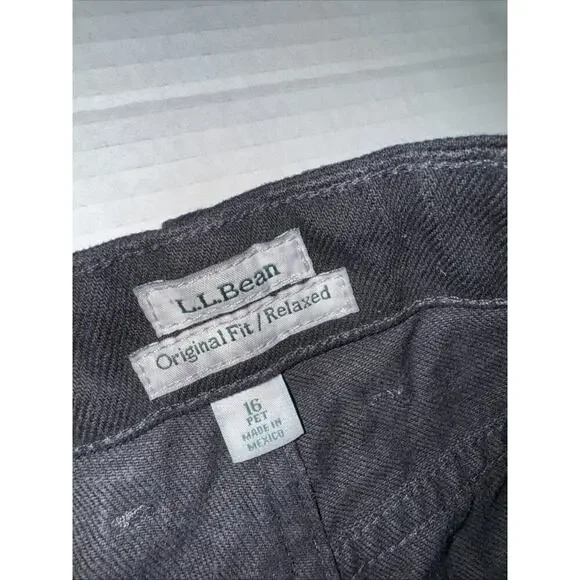 LL Bean Women's Jeans Sz 16 Reg Denim Original Fit Relaxed Cotton Black - Picture 2 of 12